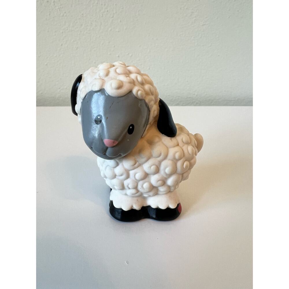 Vintage Fisher Price Little People 1997 White Sheep Farm Zoo Animal